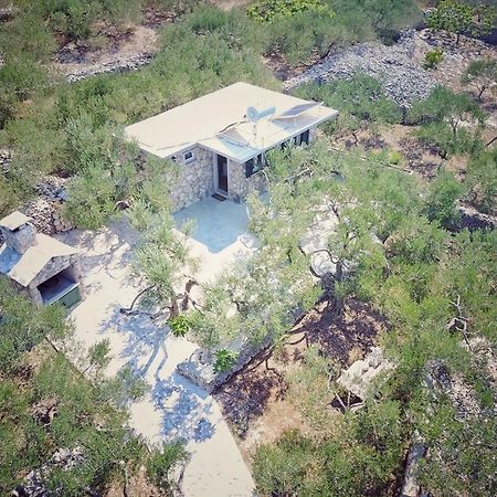 Secluded Holiday House Povlja, Brac - 14500 エクステリア 写真